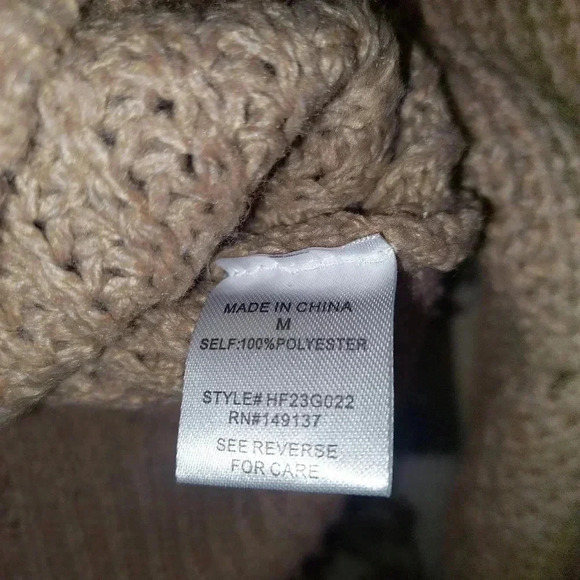 HYFVE That Look Pointelle Knit Tan Sweater Size Medium - Picture 6 of 6